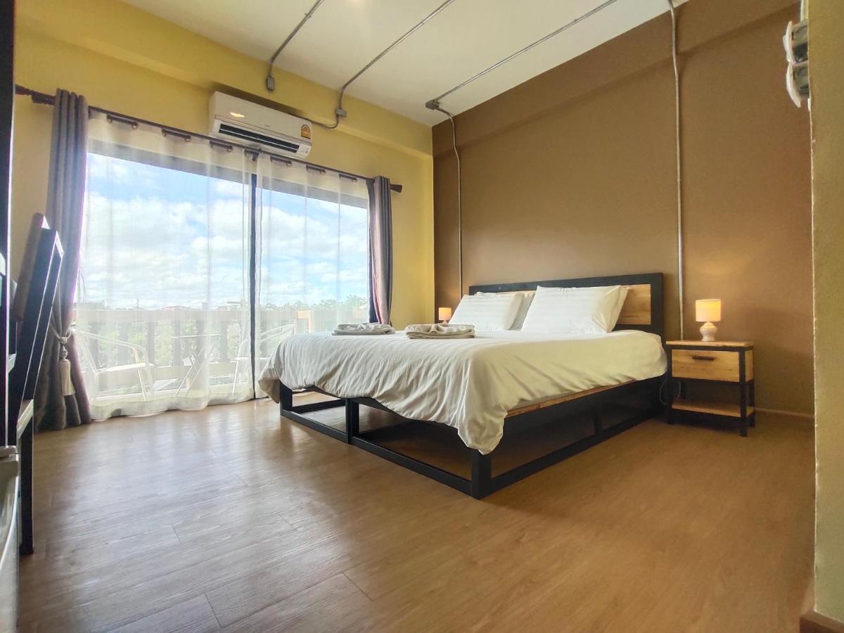 Nai Wiang Poshtel Hostel Chiang Mai Exterior photo
