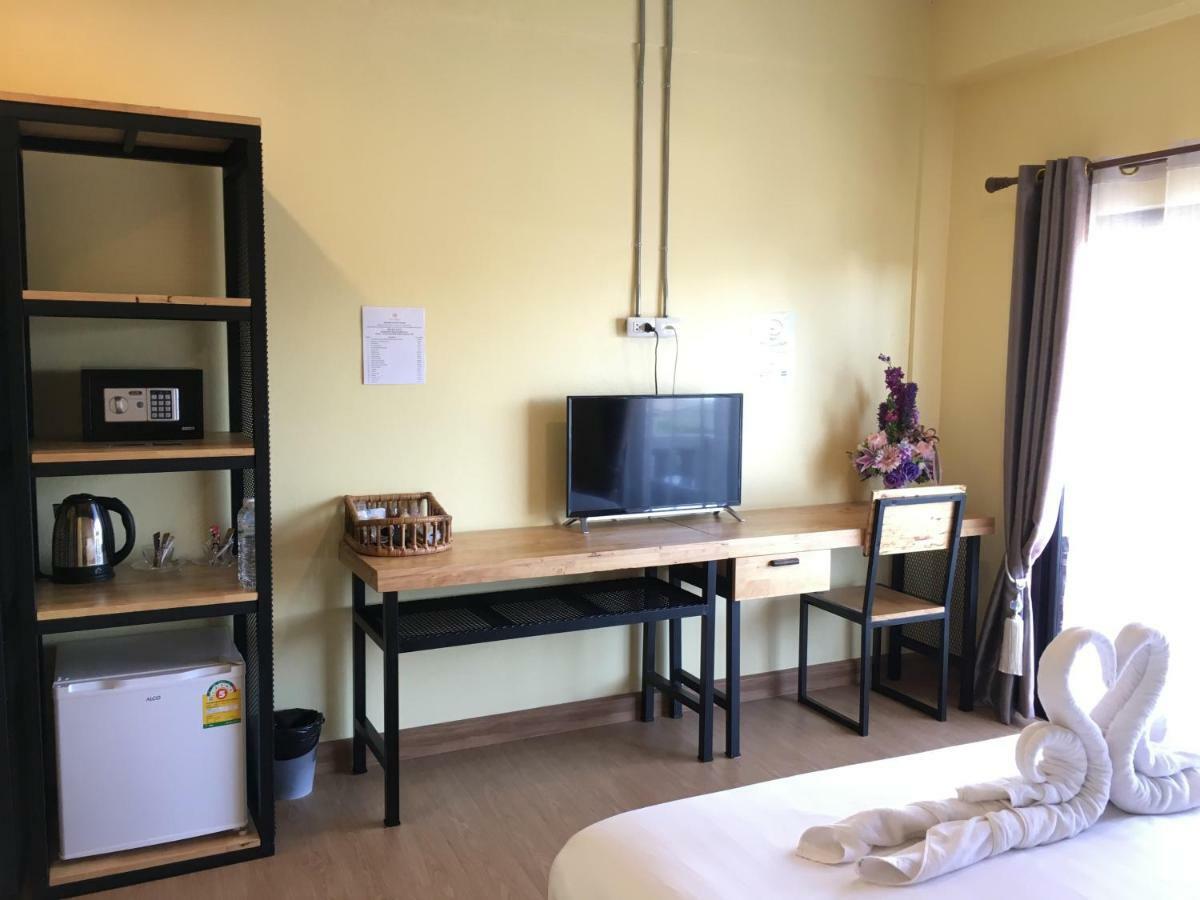 Nai Wiang Poshtel Hostel Chiang Mai Exterior photo